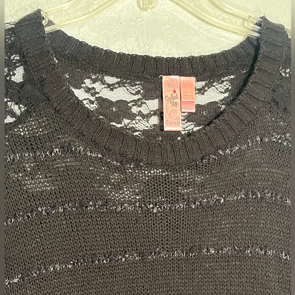 DOLLED UP by Fang Cute & Sexy Black Sweater w/Lace & Metallic Details Size S - Picture 9 of 10